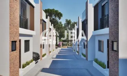 Em construçao -sobrado nao geminado em condomínio 3 quartos santa cândida 88m²