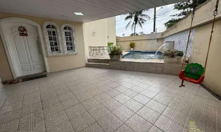 Sobrado com 2 dormitórios à venda por R$ 775.000,00 - Jardim Cunhambebe (Vicente de Carvalho) - Guarujá/SP
