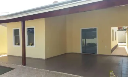 Casa com 3 dormitórios à venda, 157 m² por R$ 900.000,00 - Centro - Serra Negra/SP