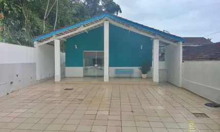 Casa + edícula  à venda, 170 m² por R$ 720.000,00 - Guaiuba - Guarujá/SP
