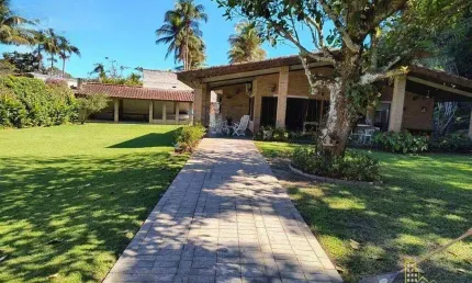 Casa com 3 dormitórios à venda, 280 m² por R$ 2.500.000,00 - Guaiuba - Guarujá/SP