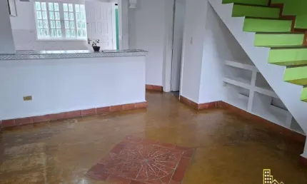 Sobrado com 2 dormitórios à venda, 75 m² por R$ 350.000,00 - Vila Santa Rosa - Guarujá/SP