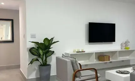 Apartamento com 3 dormitórios à venda, 104 m² por R$ 650.000,00 - Tombo - Guarujá/SP