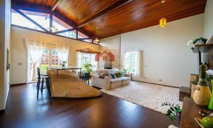 Casa para Venda em Carapicuíba, Chácara Vale do Rio Cotia, 4 dormitórios, 2 suítes, 4 banheiros, 7 vagas