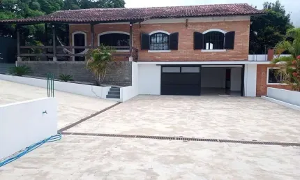 Casa em Condomínio para Venda em Vargem Grande Paulista, Vargem Grande Paulista, 3 dormitórios, 3 banheiros, 8 vagas