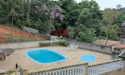 Chácara para Venda em São Roque, São Roque, 1 dormitório, 1 suíte, 2 banheiros, 5 vagas