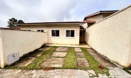 Casa para Venda em Cotia, Tijuco preto, 3 dormitórios, 1 suíte, 2 banheiros, 2 vagas