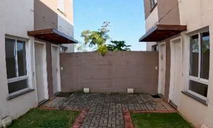 Casa para Venda em Cotia, Caucaia do Alto, 2 dormitórios, 2 banheiros, 1 vaga