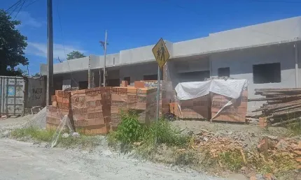 Casa com 2 quartos à venda em Shangri-lá, Pontal do Paraná 