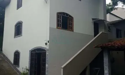 Chácara / sítio com 5 quartos à venda no Santa Cândida, Curitiba 