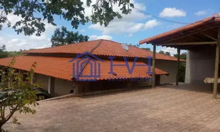 Chácara / sítio com 4 quartos à venda na Zona Rural, Baldim  por R$ 475.000