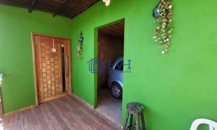 Casa com 5 quartos à venda no Nova Esperança (São Benedito), Santa Luzia  por R$ 190.000