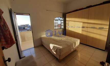 Casa com 4 quartos à venda na Gávea, Vespasiano  por R$ 250.000