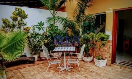 Casa com 2 quartos à venda na Santa Amélia, Belo Horizonte  por R$ 595.000