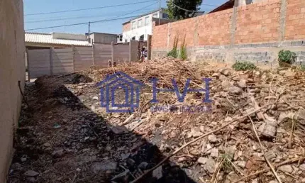 Terreno à venda na Gávea, Vespasiano  por R$ 230.000