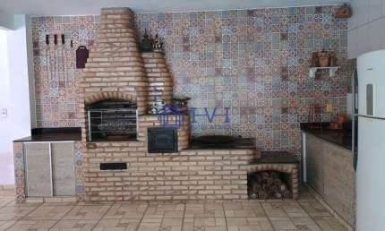 Casa com 3 quartos à venda na Minaslândia, Belo Horizonte  por R$ 850.000