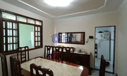 Casa com 3 quartos à venda no Jardim Leblon, Belo Horizonte  por R$ 830.000