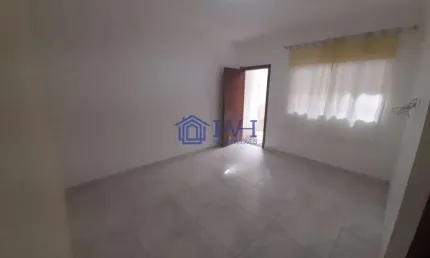 Casa com 2 quartos para alugar na Jaqueline, Belo Horizonte  por R$ 1.700