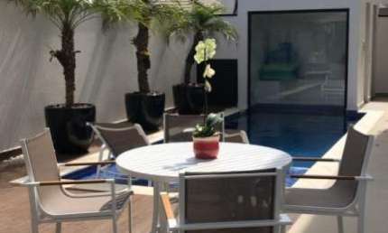 Casa Sobrado em Indaiatuba, Condomínio Maria Dulce com 4 suítes - 294 m²