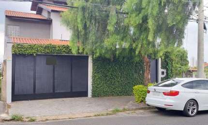 Casa Sobrado em Indaiatuba, Jardim Regina com 3 quartos sendo 1 suíte - 213 m²