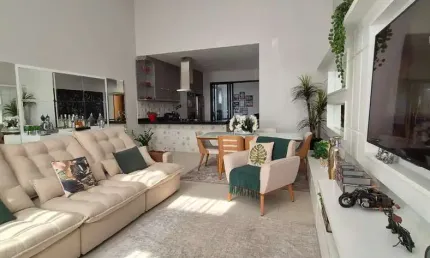 Casa Térrea em Indaiatuba, Condomínio Dona Lucilla com 3 quartos - 174 m²