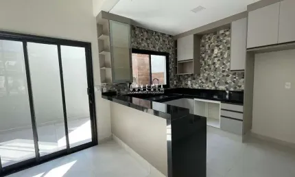 Casa em Indaiatuba, Condomínio Vista Verde com 3 quartos, 1suíte - 105 m2