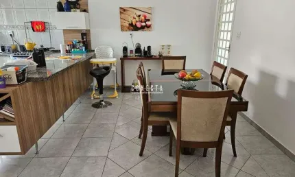 Casa térrea, jardim jequitibá - 3 dormitórios com 1 suíte, 188 m²