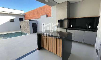 Casa Térrea em Indaiatuba, Condomínio Maria Cândida com 3 suítes - 193 m²