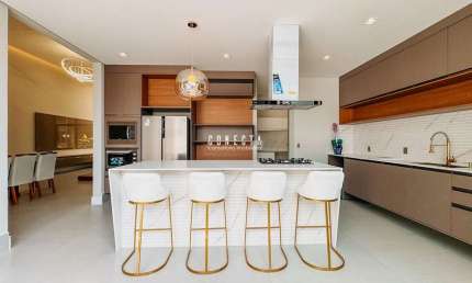 Casa Térrea em Indaiatuba, Residencial Evidências com 3 suítes 195 m²