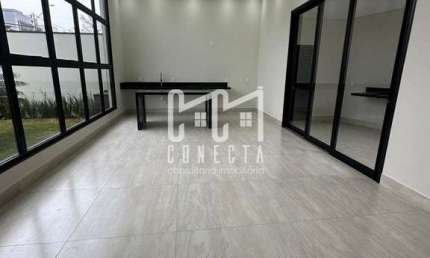 Casa Térrea em Indaiatuba, Condomínio Vila Rica com 1 suíte - 160 m²