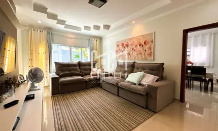 Casa em Indaiatuba, Vila Suíça com 3 quartos sendo 2 suítes - 241 m²