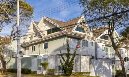 Sobrado com 4 dormitórios à venda, 386 m² por R$ 2.190.000,00 - Hugo Lange - Curitiba/PR