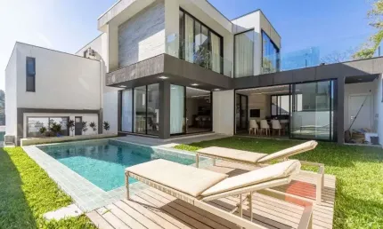 Casa com 4 suítes à venda, 425 m² por R$ 3.990.000 - Santa Felicidade - Curitiba/PR