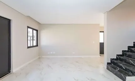 Sobrado com 3 dormitórios à venda, 126 m² por R$ 770.000,00 - Santa Felicidade - Curitiba/PR