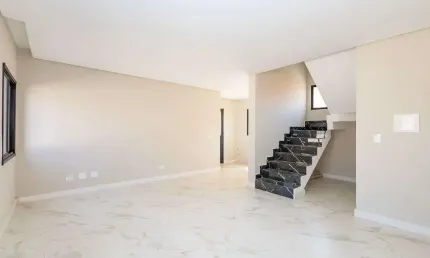 Sobrado com 3 dormitórios à venda, 129 m² por R$ 735.000,00 - Santa Felicidade - Curitiba/PR