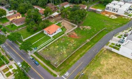 Terreno esquina ZR3 à venda, 977 m² por R$ 1.700.000 - Boa Vista - Curitiba/PR