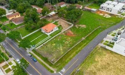 Terreno ZR3 à venda, 729 m² por R$ 1.270.000 - Boa Vista - Curitiba/PR