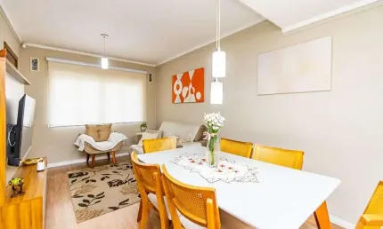 Casa com 3 quartos à venda na Rua Benedito Calixto, 50, Uberaba, Curitiba