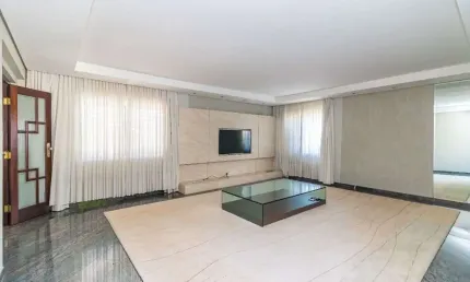 Casa com 4 quartos (2 suítes), à venda, 450 m² por R$ 4.600.000 - Uberaba - Curitiba/PR