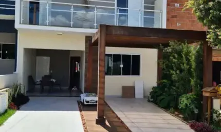 Sobrado à venda, COM TRÊS DORMITÓRIOS , SENDO UMA SUÍTE , LINDA PISCINA COM HIDROMASSAGEM, COND. JA