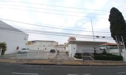 Salão Comercial no Centro de Indaituba com mais de 15 vagas, excelente para clinicas, distribuidora