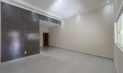 Casa à venda, com três dormitórios em excelente localização,  Cidade Nova, Indaiatuba, SP