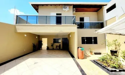 Sobrado à venda, com quatro dormitórios duas suites Residencial Monte Verde, Indaiatuba, SP