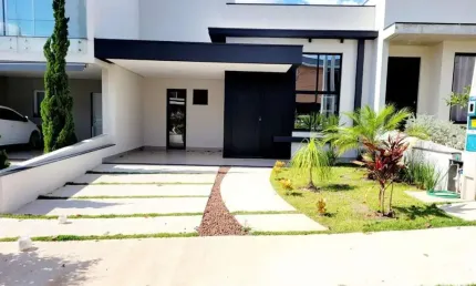 Casa à venda, LINDA COM TRÊS DORMITÓRIOS SENDO UMA SUÍTE, MUITO LAZER E ÓTIMA LOCALIZAÇÃO, CONDOMÍN