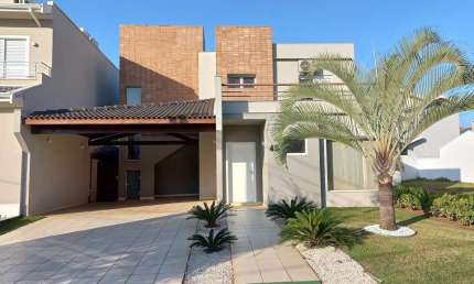 Lindo Sobrado para locação, com três suítes lazer completono condomínio Jardim Esplendor, Indaiatub