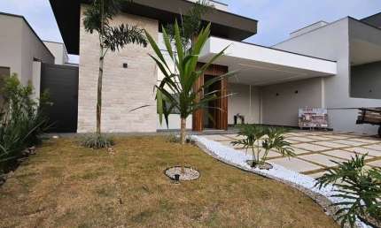 Linda e moderna Casa à venda, com Piscina no Condomínio Milano em Indaiatuba, Indaiatuba, SP