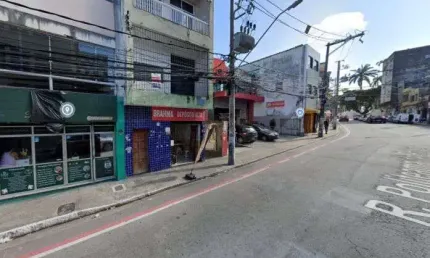 Casa comercial à venda no Politeama, Salvador 
