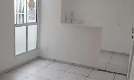 Apartamento com 2 quartos à venda na Rua Sucupió, Abrantes, Camaçari