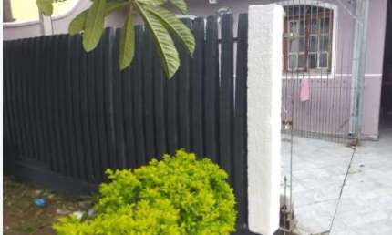 Casa para Venda em Curitiba, Sítio Cercado, 3 dormitórios, 2 banheiros, 2 vagas
