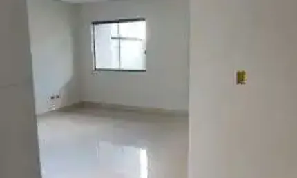 Sobrado para Venda em Curitiba, Sítio Cercado, 3 dormitórios, 1 suíte, 3 banheiros, 2 vagas